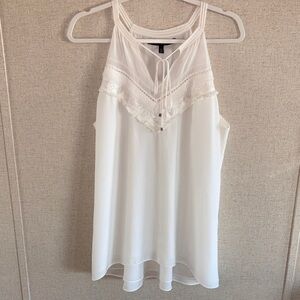 White House Black Market Spaghetti Fringe Detail Shell Tank Top Large Romantic